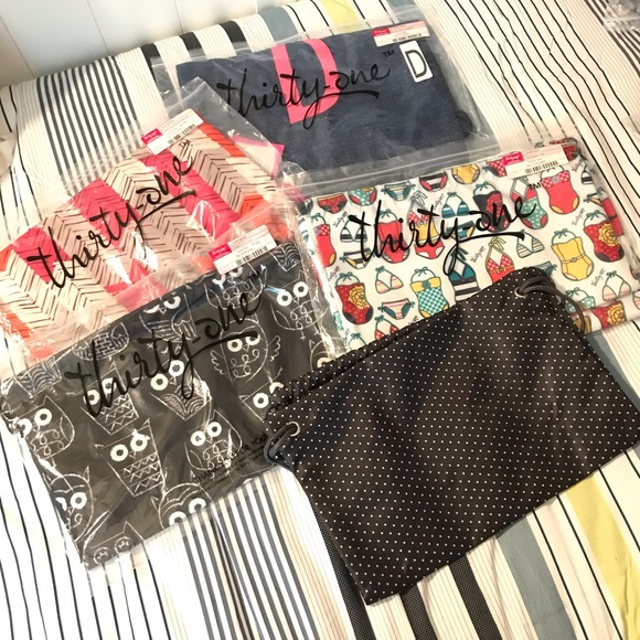 thirty-one Handbags - ALL 4 bags ⚡️5/$40⚡️ Thirty-One cinch sacs
